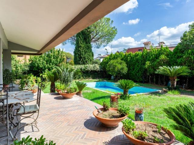 Casa in vendita a Spinaceto, Roma Capitale