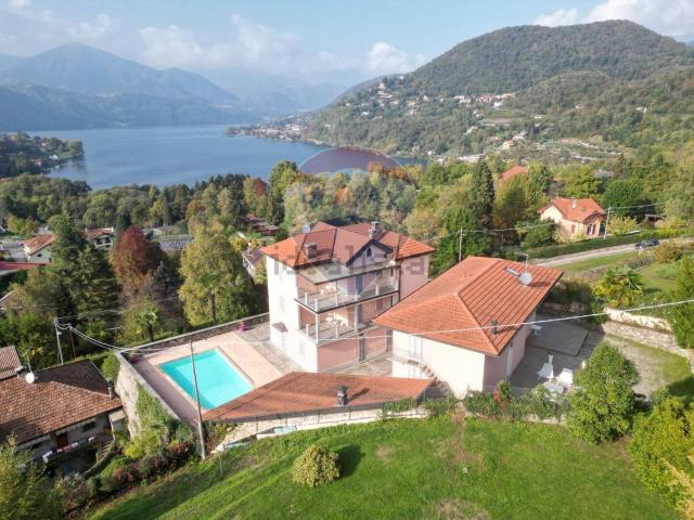 Casa in vendita a Legro, Orta San Giulio