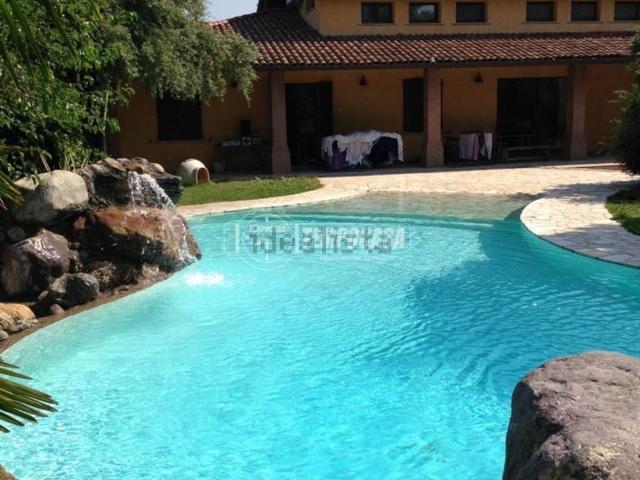 Casa in vendita a Paderno Franciacorta, Lombardia