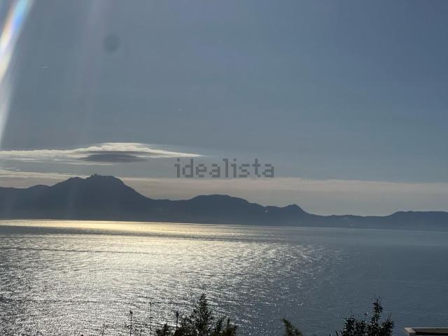 Casa in vendita a Municipalità 1, Campania