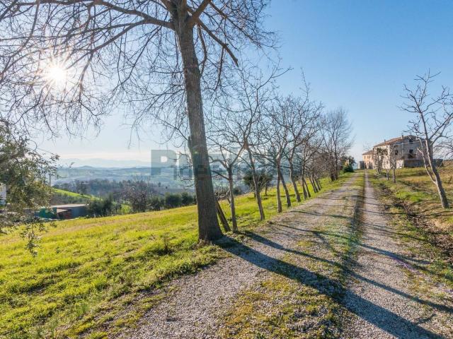 Casa in vendita a Marche, Fermo