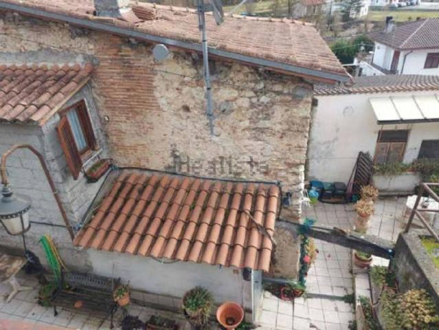 Casa in vendita a Rieti, Lazio