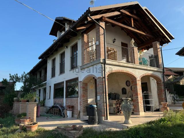 Casa in vendita a Novello, Cuneo
