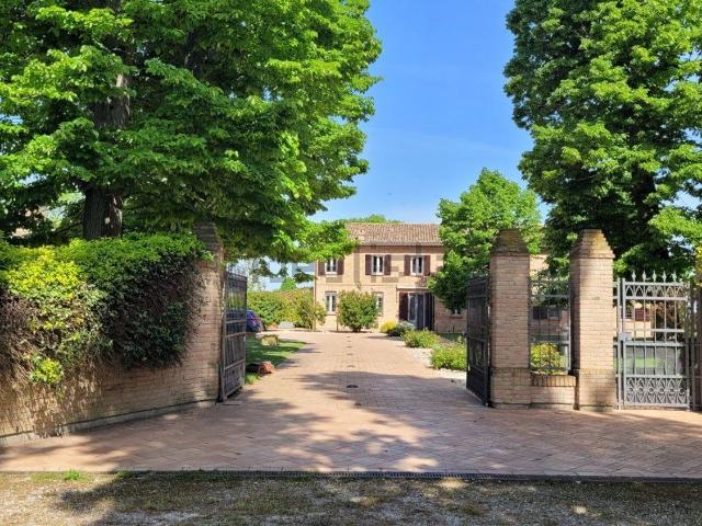 Casa in vendita a Unione dei comuni della Bassa Romagna, Bagnacavallo