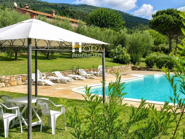 Casa in vendita a Pistoia, Toscana