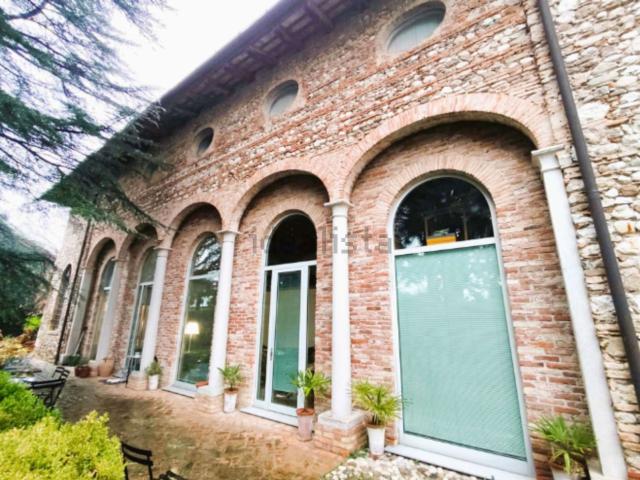 Casa in vendita a Faugnacco / Faugnà, Martignacco / Martignà