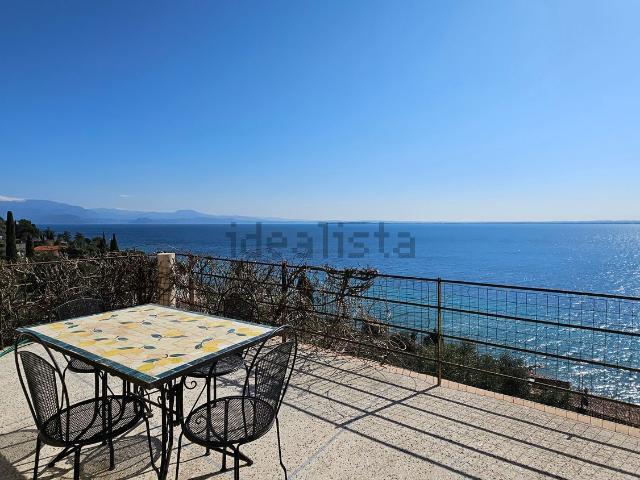 Casa in vendita a Padenghe Sul Garda, Lombardia
