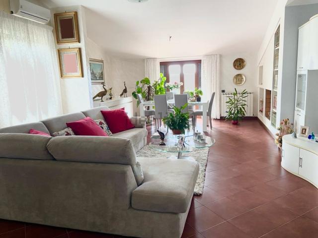 Casa in vendita a Roma Capitale, Lazio