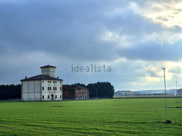 Casa in vendita a Legnago, Veneto