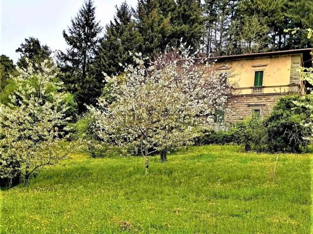 Casa in vendita a Vaglia, Toscana