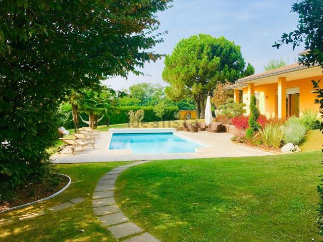 Casa in vendita a Capriate San Gervasio, Lombardia