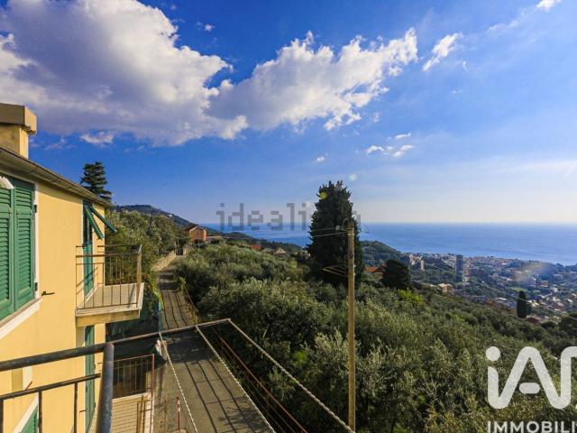 Casa in vendita a Canneto, Genova