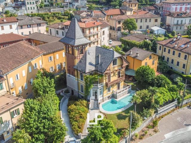 Casa in vendita a Comunità Montana Valli del Verbano, Dumenza