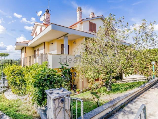 Casa in vendita a Guidonia Montecelio, Roma Capitale