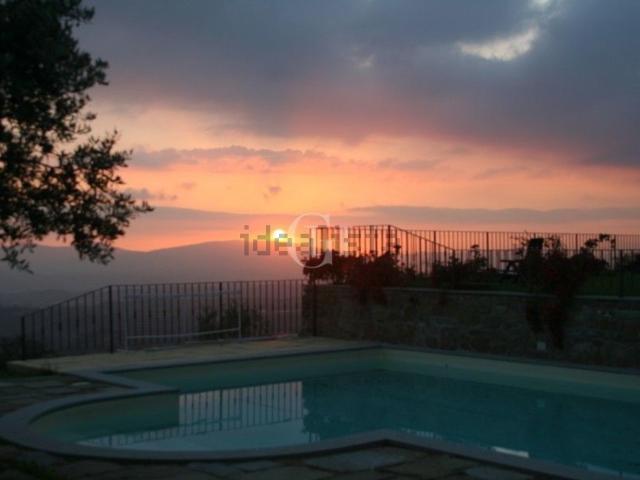 Casa in vendita a Castelfranco Piandiscò, Toscana