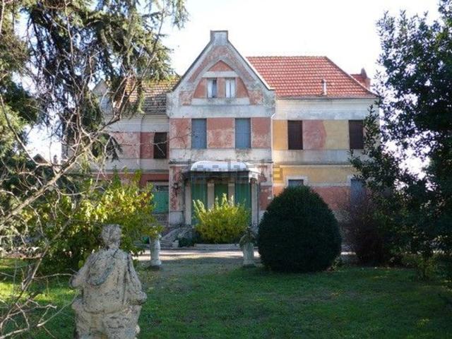 Casa in vendita a Collecchio, Parma