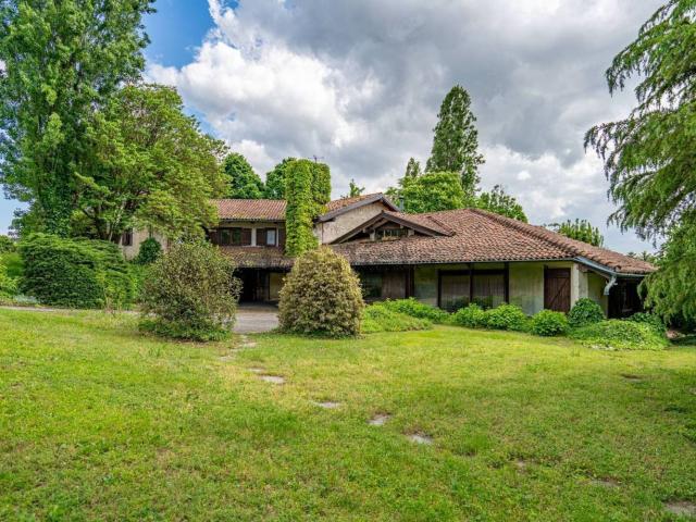 Casa in vendita a Chieri, Torino