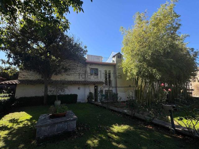 Casa in vendita a Caserta, Campania