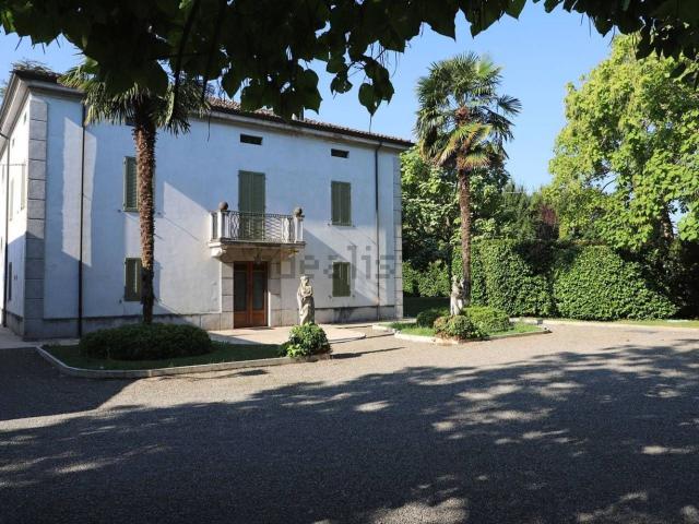 Casa in vendita a Golese, Sorbolo