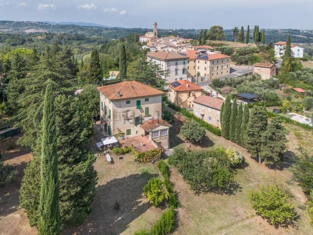 Casa in vendita a Terricciola, Toscana