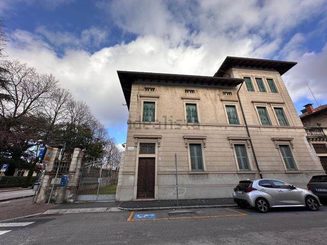 Casa in vendita a Borgo Poscolle, Reana Del Roiale