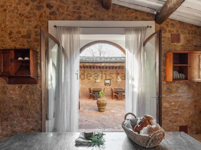 Casa in vendita a Scacciapensieri, Siena