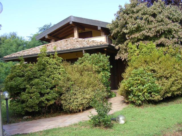 Casa in vendita a Piemonte, Novara