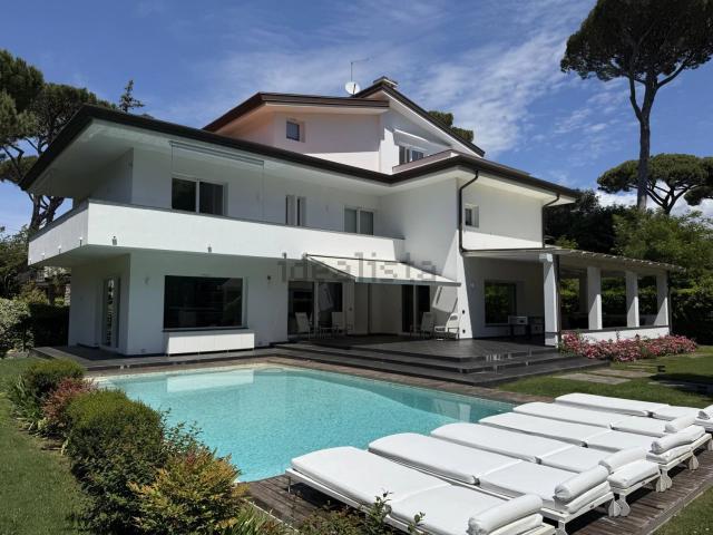 Casa in vendita a Tonfano, Toscana