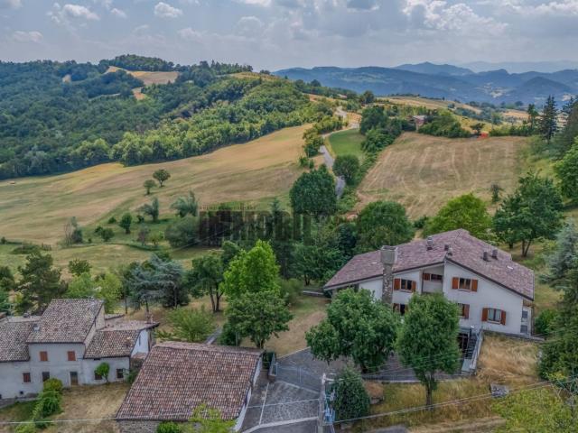 Casa in vendita a Val d’Enza, Re