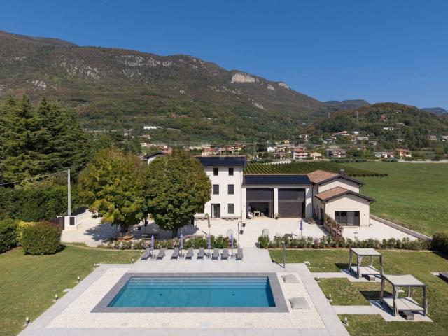Casa in vendita a Pazzon, Caprino Veronese