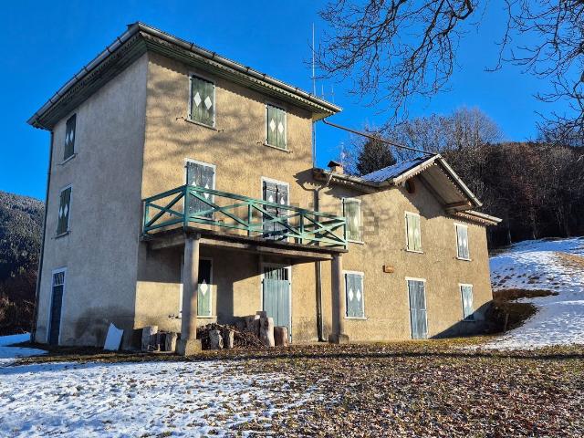 Casa in vendita a Comunità montana della valle Camonica, Piancogno