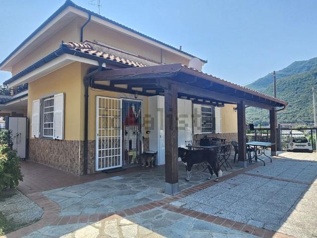 Casa in vendita a Villanova D'albenga, Liguria