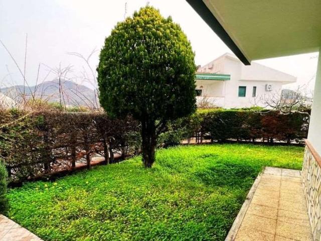 Casa in vendita a Calabria, Cosenza