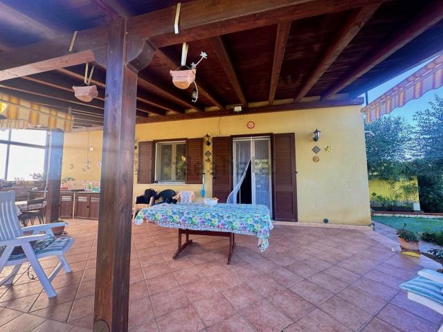 Casa in vendita a Lascari, Sicilia