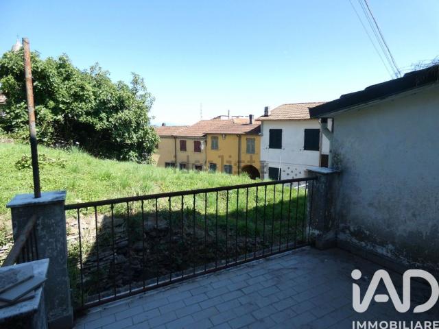 Casa in vendita a Carro, Liguria