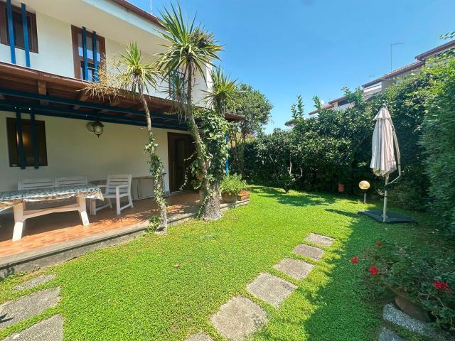 Casa in vendita a Fregene, Roma Capitale