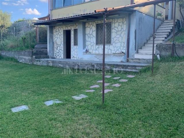 Casa in vendita a Monte San Biagio, Roma Capitale