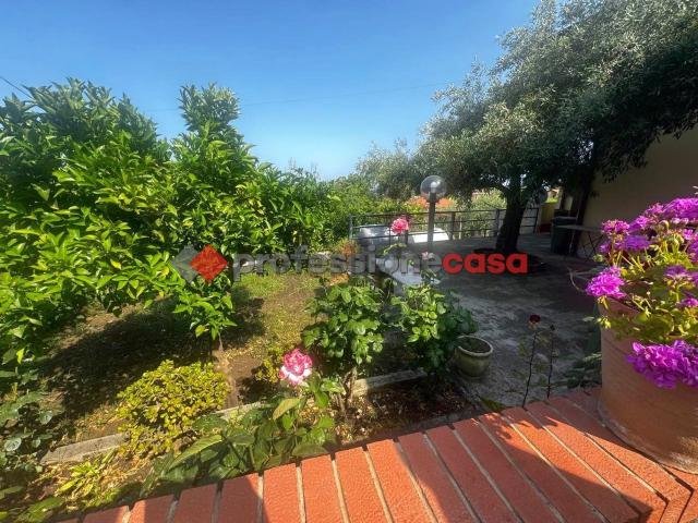 Casa in vendita a Monterosso, Viagrande