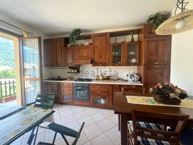 Casa in vendita a Dosso - Villaggio Angela Maria, Ranzanico