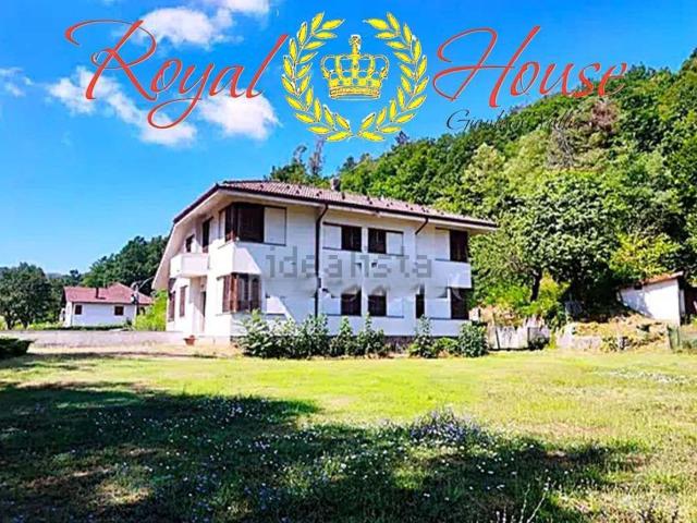 Casa in vendita a Rossiglione, Liguria