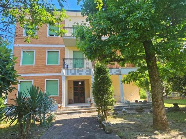 Casa in vendita a Tresinaro - Secchia, Re
