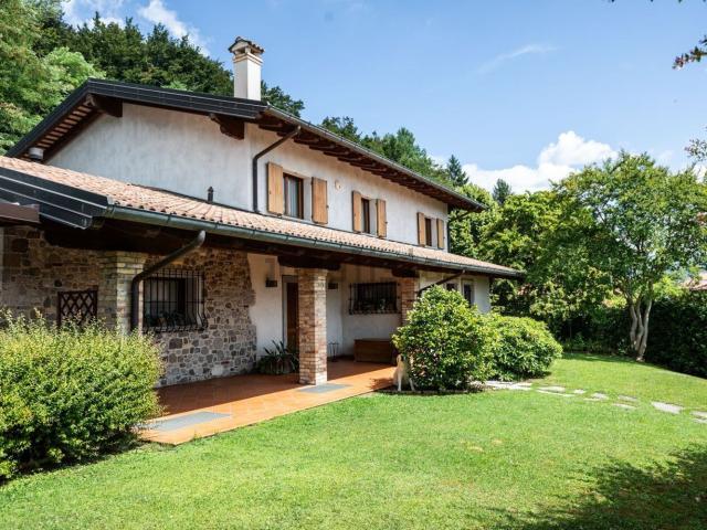 Casa in vendita a Tricesimo, Friuli-Venezia Giulia
