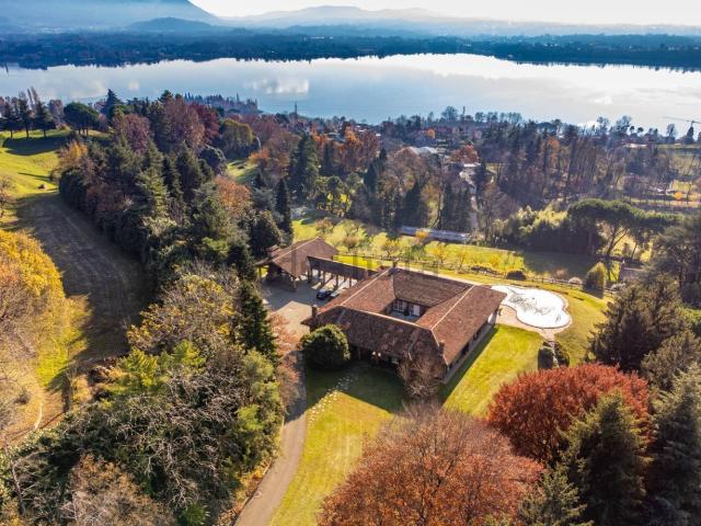 Casa in vendita a Eupilio, Lombardia
