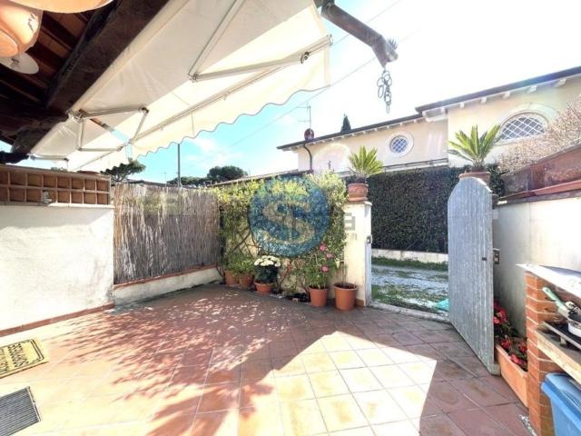 Casa in vendita a Marina di Pietrasanta, Pietrasanta