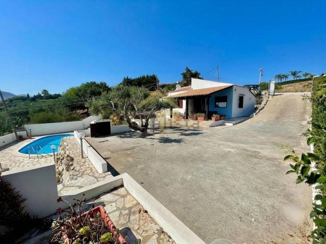 Casa in vendita a Case Di Girolamo, Castellammare del Golfo