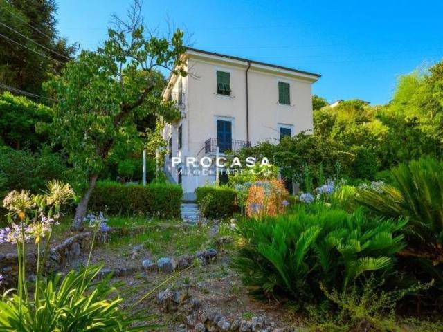 Casa in vendita a Guercedo, La Spezia