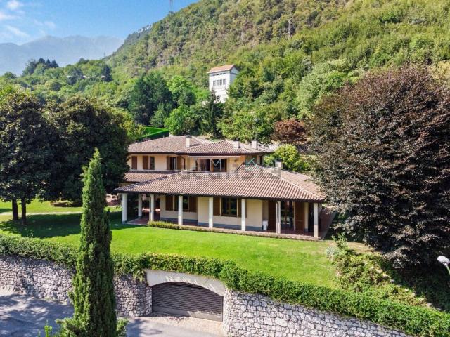 Casa in vendita a Comunità montana della valle Camonica, Darfo