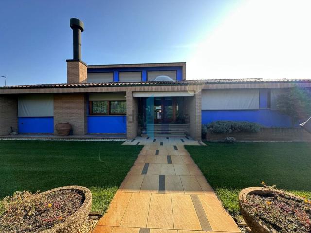 Casa in vendita a Leno, Lombardia