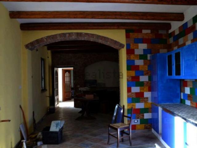 Casa in vendita a Incisa Scapaccino, Asti