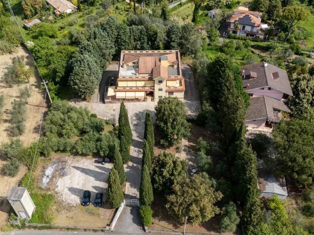 Casa in vendita a San Giorgio, Tarano
